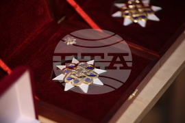 Златен век - награди