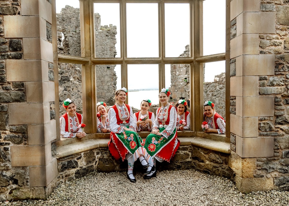 От Българския фолклорен клуб „Чемшир“ в град Арма, Северна Ирландия, канят на репетиция по народни танци на 21 септември