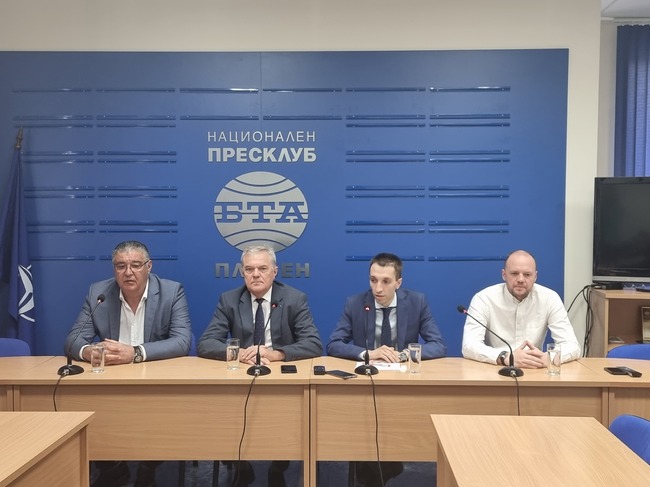 Пресконференция на коалиция "Левицата!" в Плевен