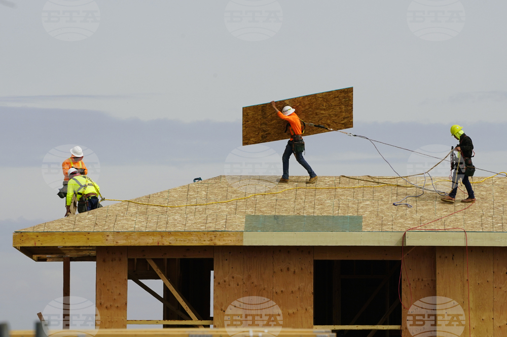 По-голям от очаквания спад на молбите за безработица в САЩ