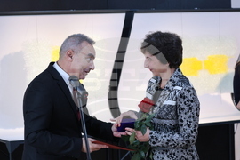 Златен век - награди