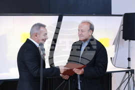 Златен век - награди