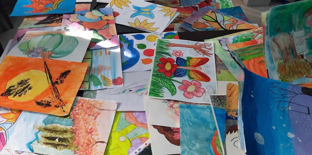 Превантивно-информационен център към ОбСНВ-Шумен: Класиране в конкурса „ЖИВЕЙ ЦВЕТНО“ 2