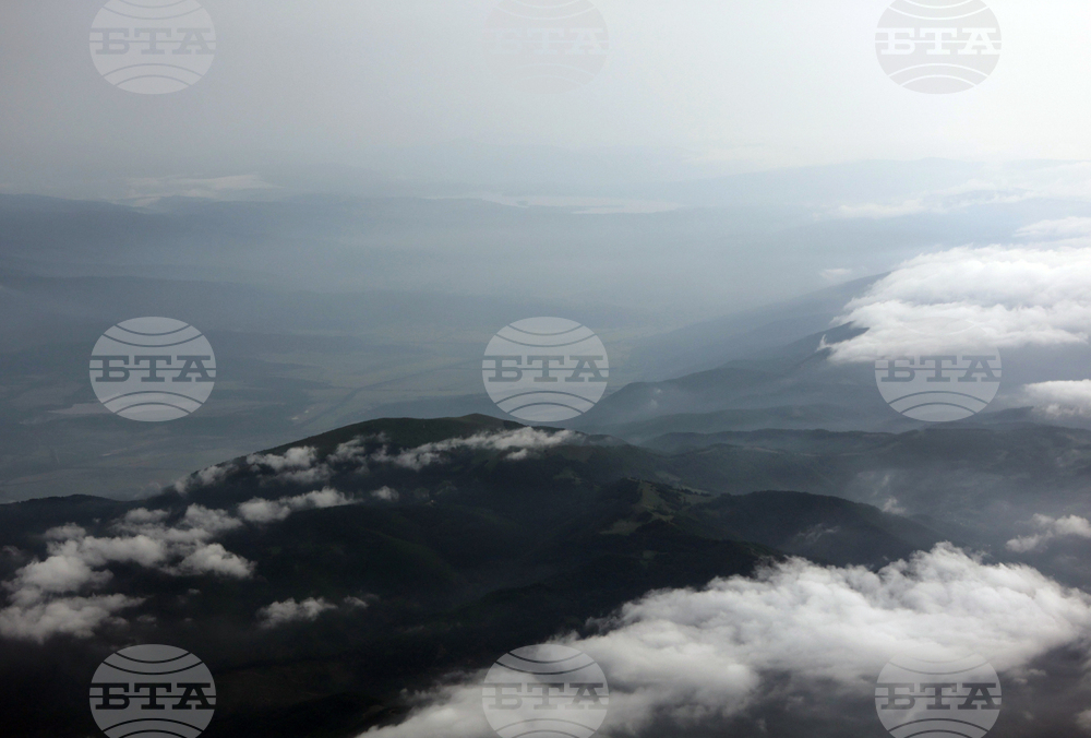 Условията в планините не са подходящи за туризъм, съобщиха от Планинската спасителна служба на БЧК