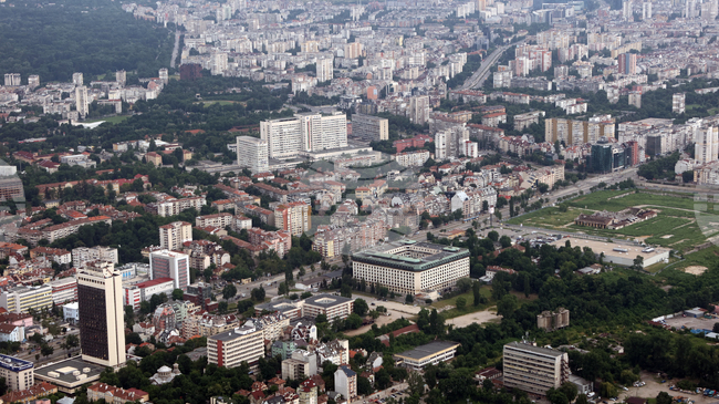 Броят на въведените в експлоатация жилищни сгради в България продължава да расте и през третото тримесечие, сочат данни на НСИ
