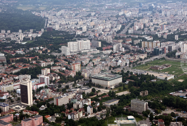 Броят на въведените в експлоатация жилищни сгради в България продължава да расте и през третото тримесечие, сочат данни на НСИ
