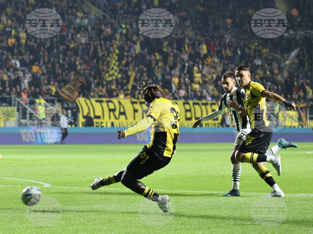 Пловдив - футбол - Ботев (Пловдив) - Локомотив (Пловдив)