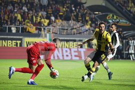 Пловдив - футбол - Ботев (Пловдив) - Локомотив (Пловдив)