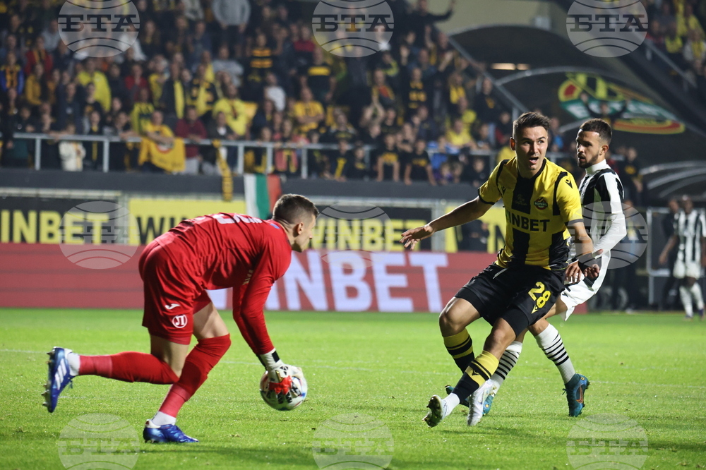 Пловдив - футбол - Ботев (Пловдив) - Локомотив (Пловдив)