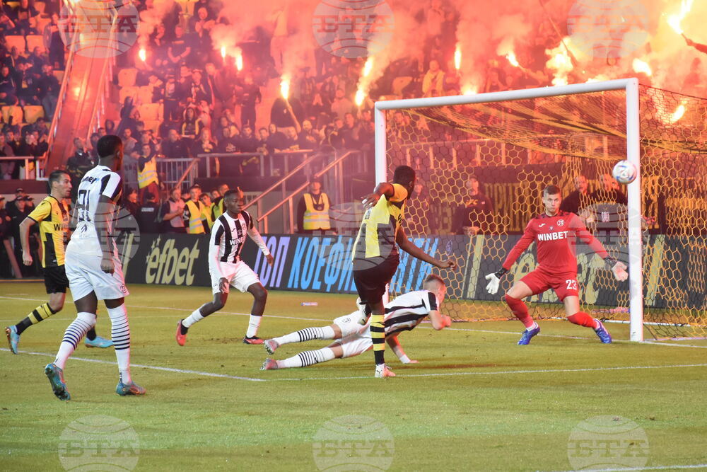 Пловдив - футбол - Ботев (Пловдив) - Локомотив (Пловдив)