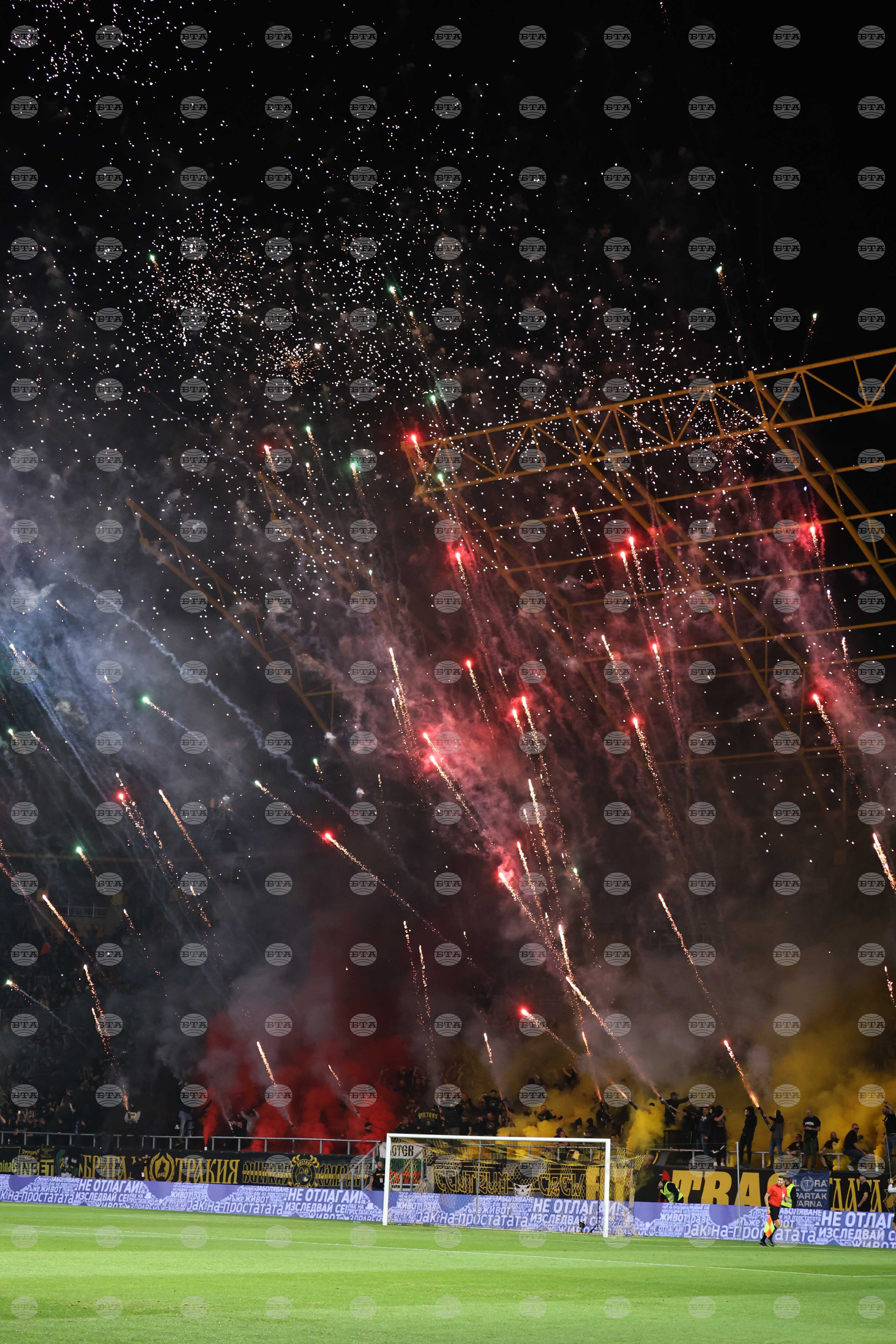 Пловдив - футбол - Ботев (Пловдив) - Локомотив (Пловдив)