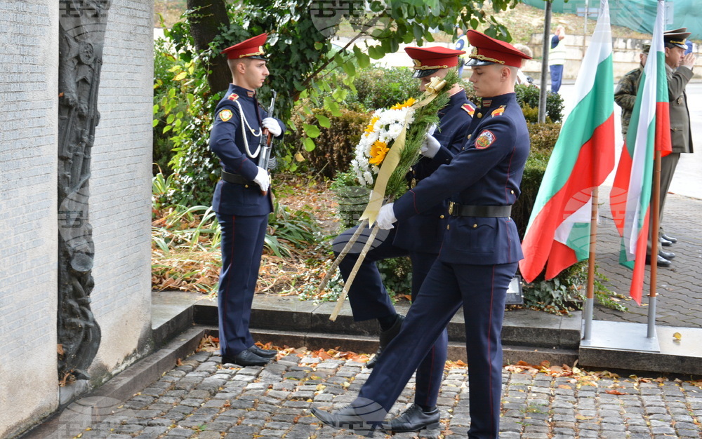 Шумен - Архангелова задушница - възпоменателни церемонии