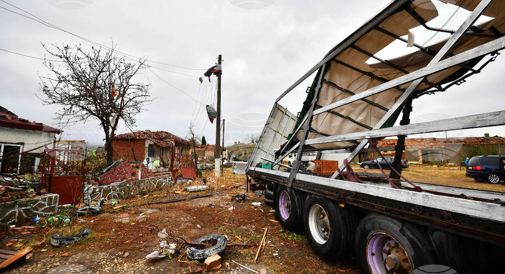 Село Лъвино - ураганен вятър - поражения