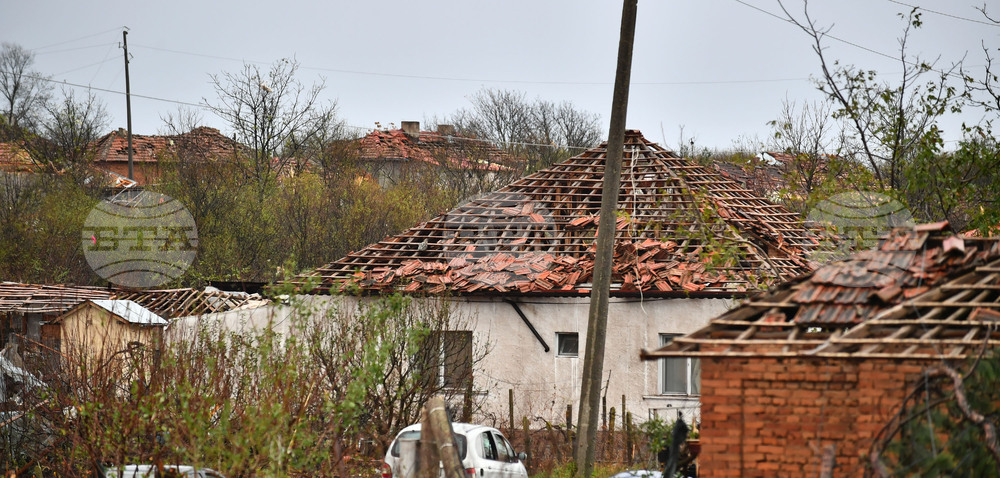 Село Лъвино - ураганен вятър - поражения
