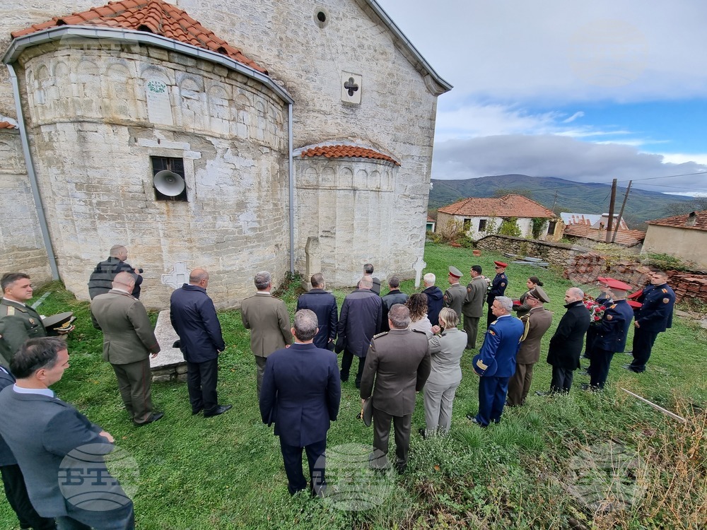 Република Северна Македония - Село Цапари - панихида