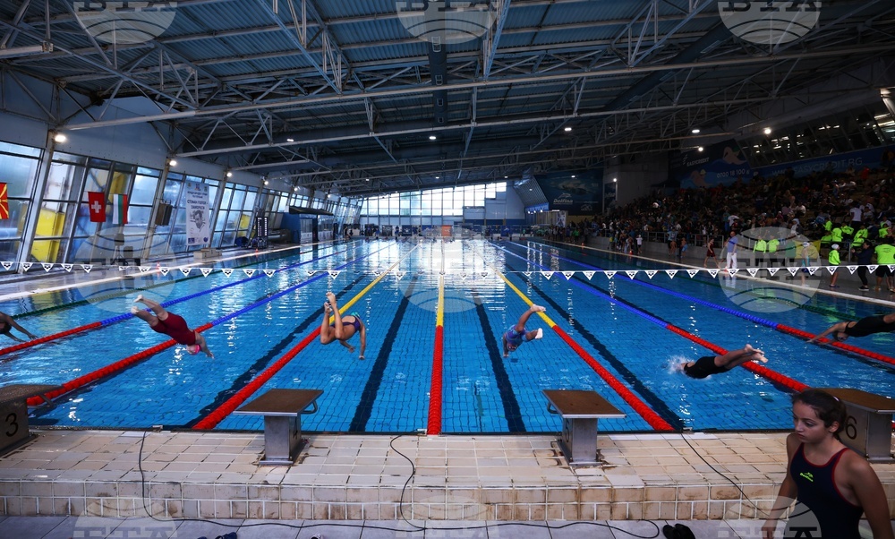 Басейн "Спартак" - турнир по плуване "Замората"