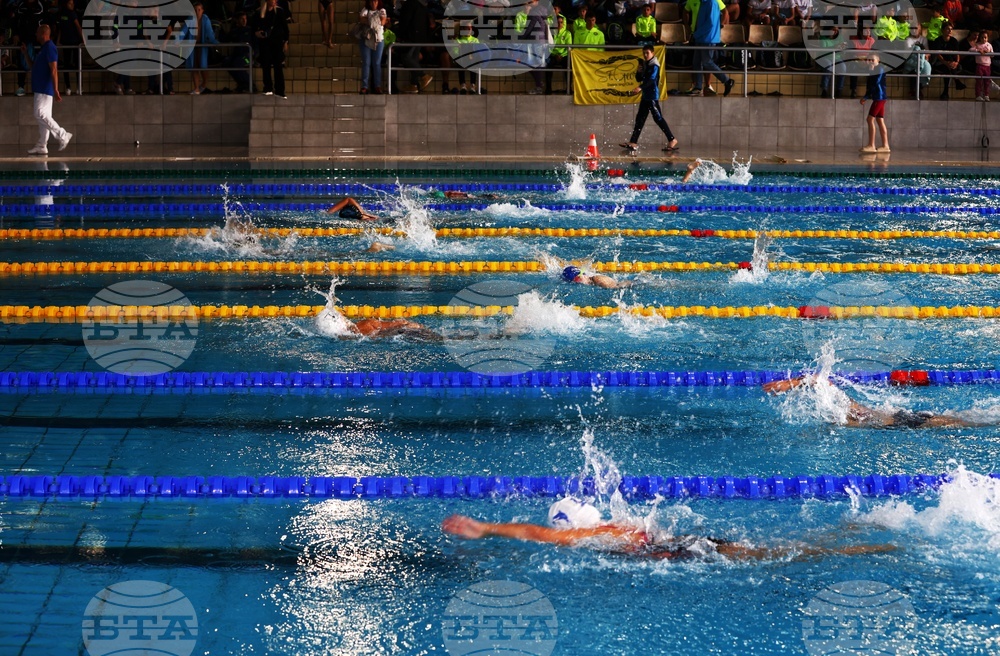 Басейн "Спартак" - турнир по плуване "Замората"