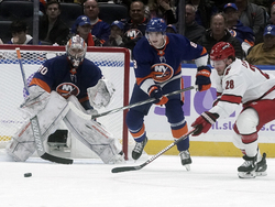 Hurricanes Islanders Hockey
