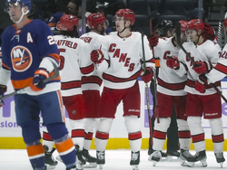 Hurricanes Islanders Hockey