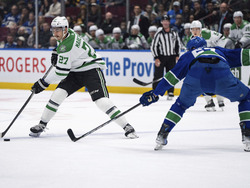 Stars Canucks Hockey