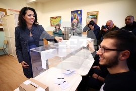 Ваня Григорова - гласуване - местни избори 2023 - втори тур