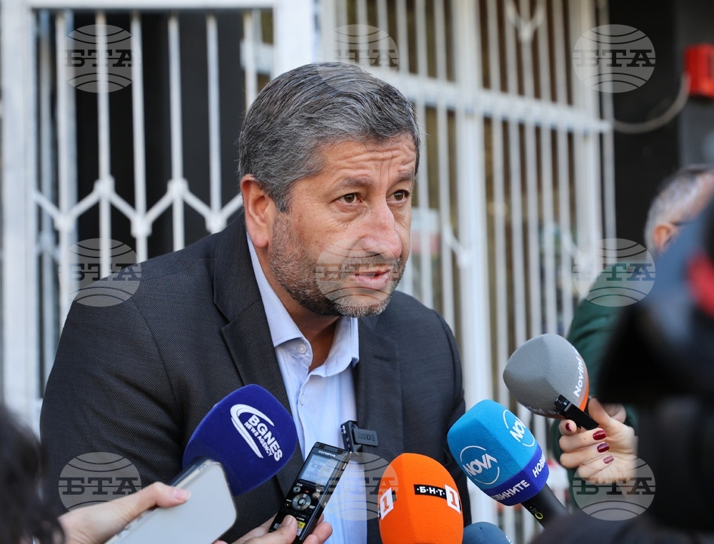 Христо Иванов - гласуване - местни избори 2023 - втори тур