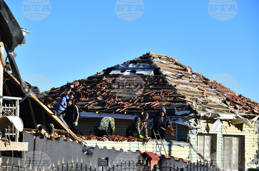 Село Лъвино - бедствено положение - доброволци