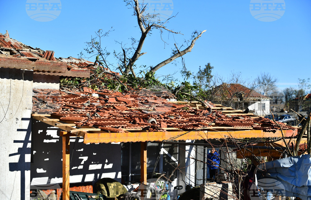 Село Лъвино - бедствено положение - доброволци