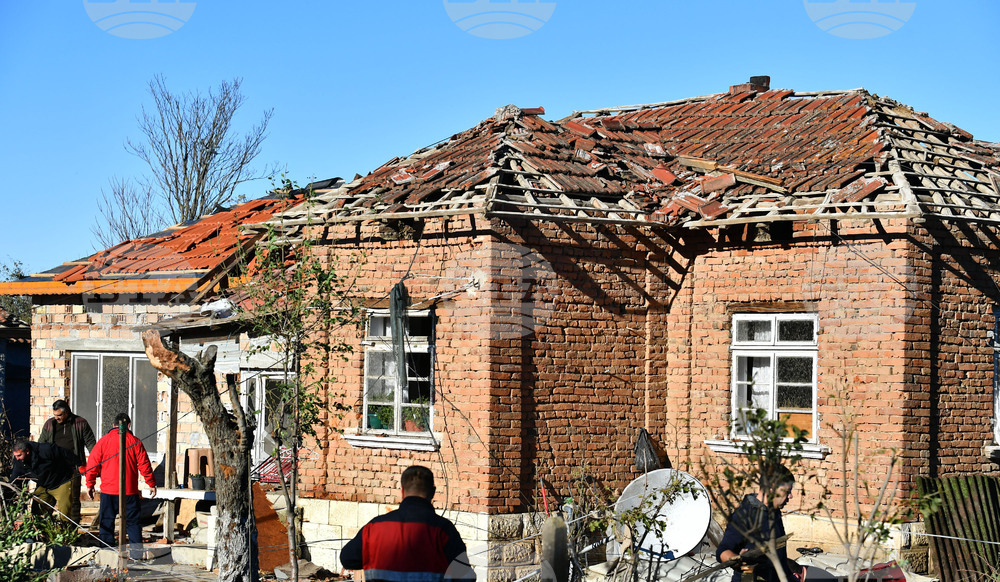 Село Лъвино - бедствено положение - доброволци