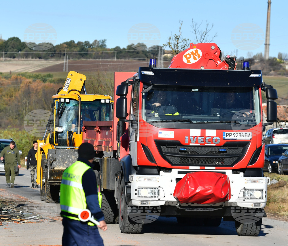 Село Лъвино - бедствено положение - доброволци