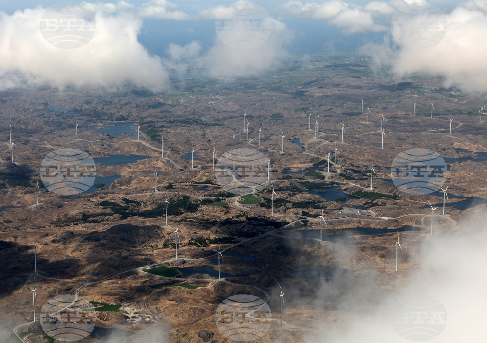 Над 11 процента от електричеството в Европа за последното денонощие е от вятърна енергия