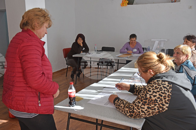 Село Добрина - балотаж - трима кандидати