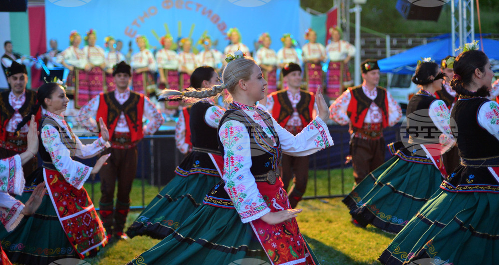 Исперих - етнофестивал "Зазоряване" - концерт