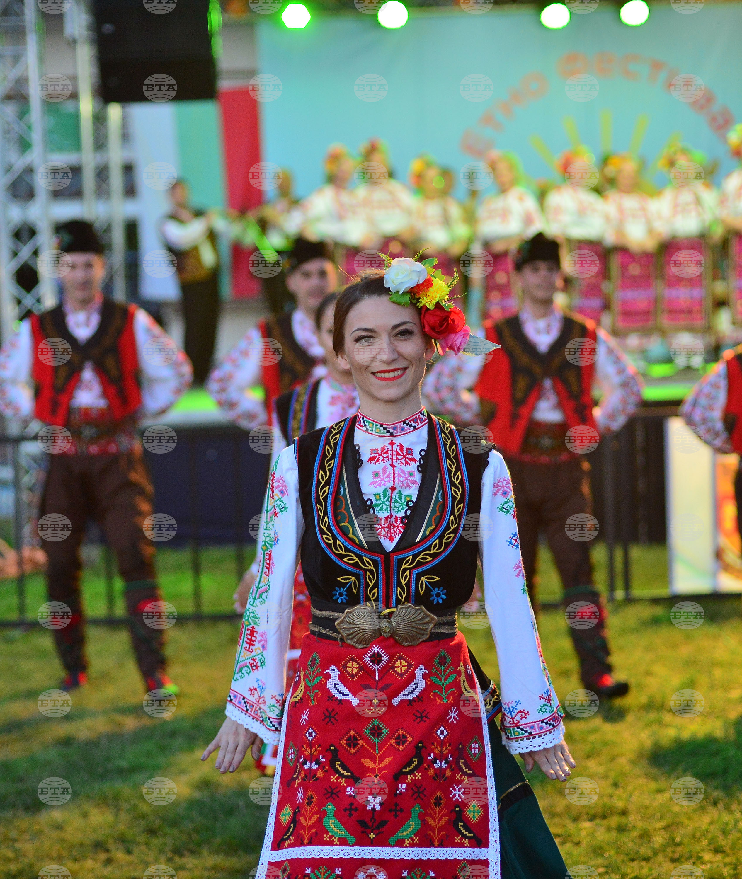 Исперих - етнофестивал "Зазоряване" - концерт