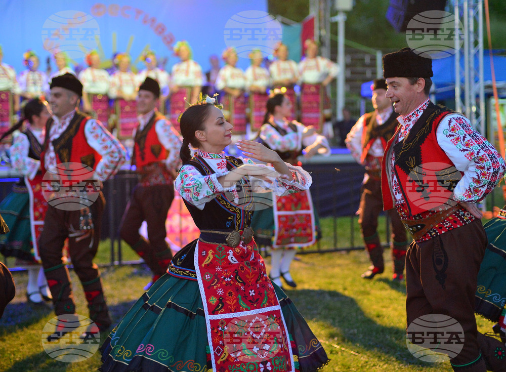 Исперих - етнофестивал "Зазоряване" - концерт