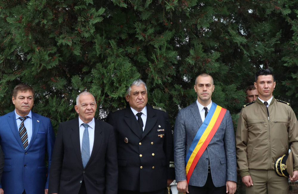 Румъния - България - военно гробище - панихида