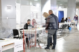 Пловдив - местни избори 2023 - край на изборния ден - отчитане на бюлетини