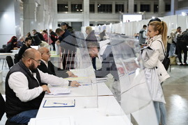 Пловдив - местни избори 2023 - край на изборния ден - отчитане на бюлетини