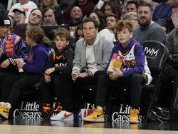 Suns Pistons Basketball