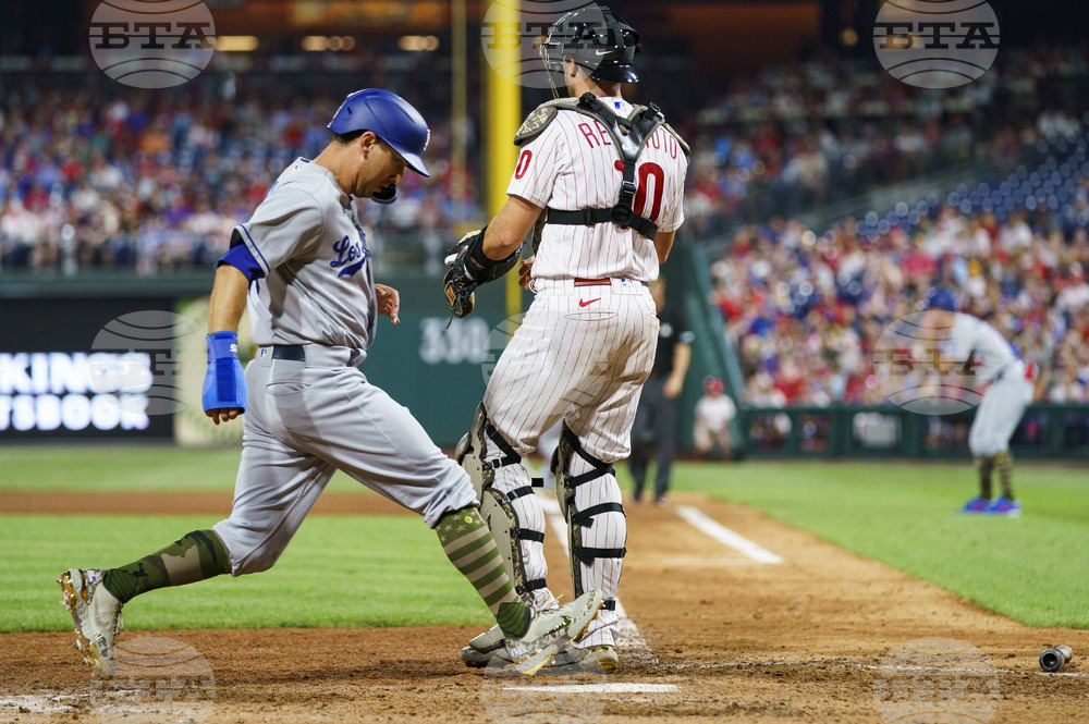 Dodgers Phillies Baseball