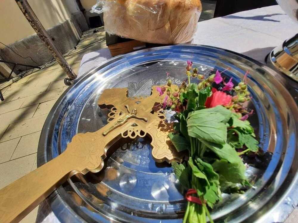 Над 750 казанлъчани отбелязват своя имен ден на Богоявление