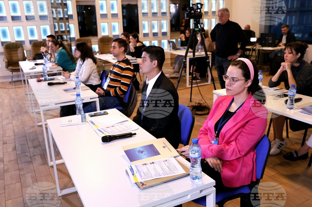 БТА - Европейски парламент - програма - млади журналисти - обучени