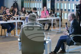 БТА - Европейски парламент - програма - млади журналисти - обучение - Радан Кънев и Теодор Стойчев