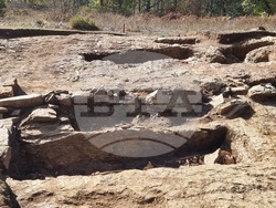 Село Храстово - разкопки - крепост