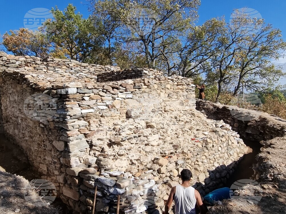 Село Храстово - разкопки - крепост