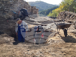 Село Храстово - разкопки - крепост