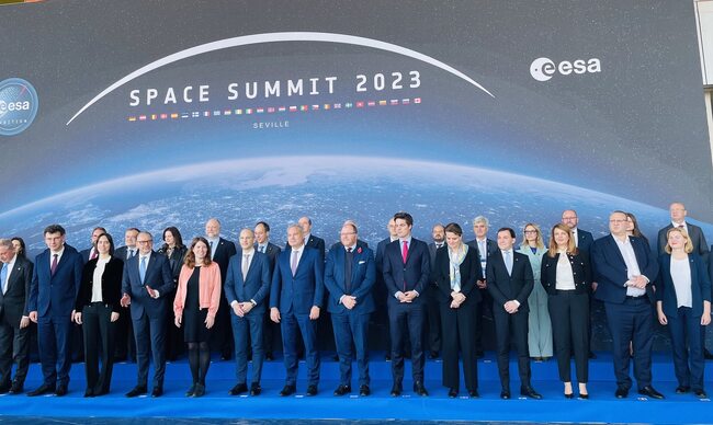 Министър Стойчева: Сътрудничеството с Европейската космическа агенция увеличава инвестициите в икономиката на България