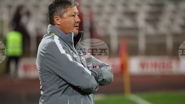 ЦСКА изрази подкрепа за Любослав Пенев в битката му с коварно заболяване: "Ще спечелиш и този мач, Любо!"