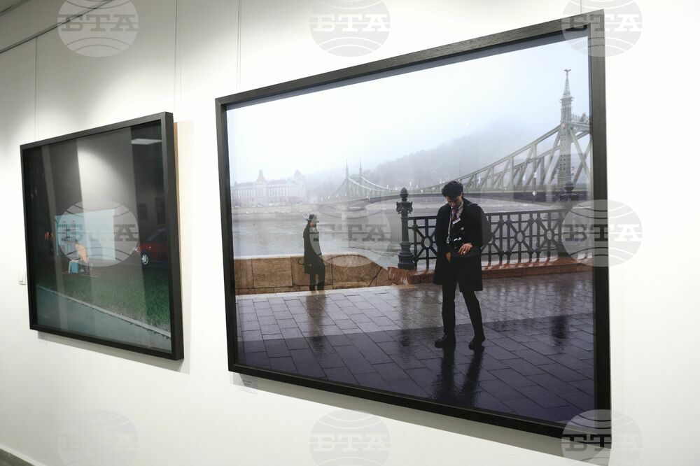 Бургас - Национална художествена академия - изложба - фотография