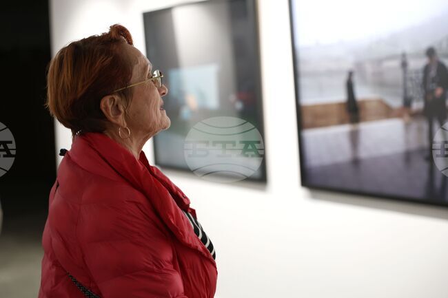 Бургас - Национална художествена академия - изложба - фотография